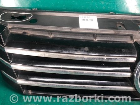 ФОТО Решітка радіатора для Volkswagen Passat B7 (09.2010-06.2015) Киев