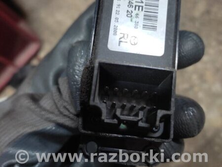 ФОТО Кнопка стеклоподъемника дверная для Mazda 6 GH (2008-...) Киев