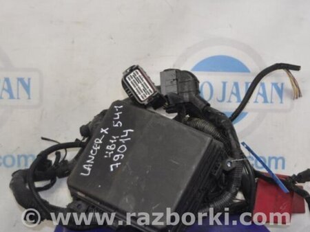 ФОТО Блок запобіжників для Mitsubishi Lancer X 10 (08-17) Киев