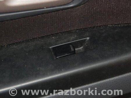 ФОТО Кнопка стеклоподъемника дверная для Suzuki SX4 Киев