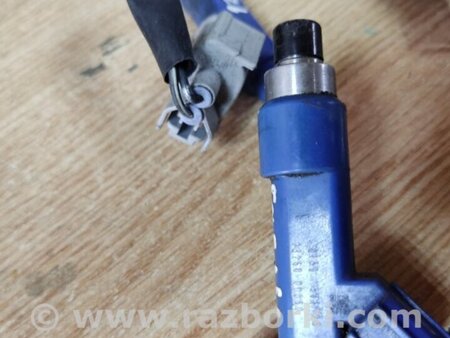ФОТО Форсунка паливна для Toyota Avensis T250 (02.2003-10.2009) Киев