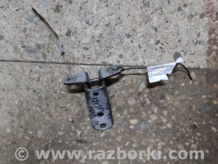 ФОТО Петля двері задньої лівої верхня для Mitsubishi Outlander XL Киев