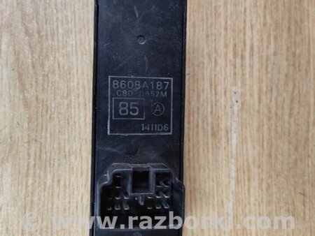 ФОТО Блок кнопок стеклоподъемников для Mitsubishi Outlander XL Киев