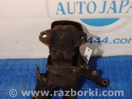 ФОТО Кріплення / кронштейн для Toyota Sequoia (01-07) Киев