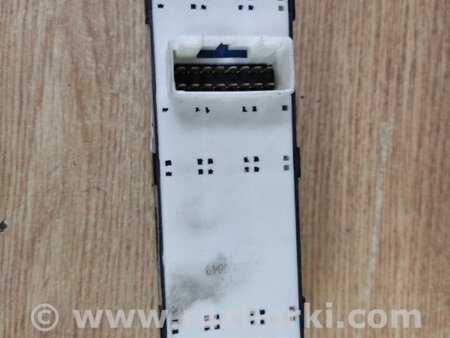ФОТО Блок кнопок стеклоподъемников для Hyundai i30 GD Киев
