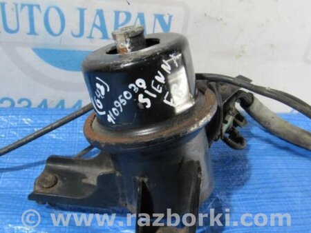 ФОТО Подушка двигуна для Toyota Sienna (11-16) Киев