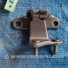 Петля двері задньої лівої нижня Infiniti M25/M37/M56/Q70/M35H