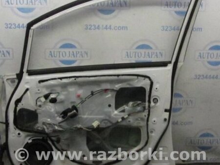 ФОТО Двері для Toyota Auris E150 (10.2006-11.2012) Киев