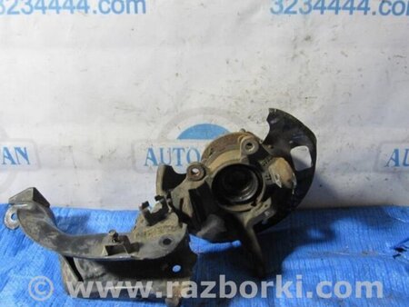 ФОТО поворотний кулак для Nissan Primera P11 Киев