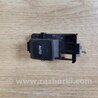Кнопка стеклоподъемника дверная Toyota Sienna (11-16)