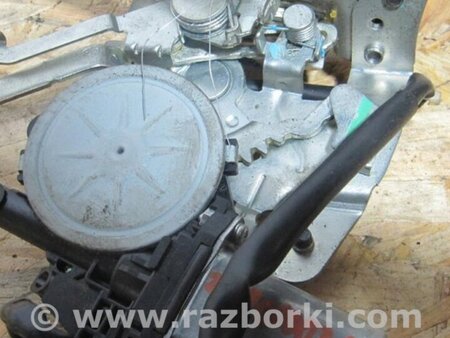 ФОТО Замок кришки багажника для Toyota Sienna (03-10) Киев