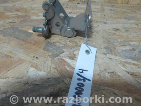 ФОТО Петля кришки багажника для Toyota Sienna (03-10) Киев