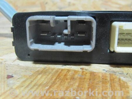 ФОТО Блок керування дверми для Toyota Sienna (03-10) Киев