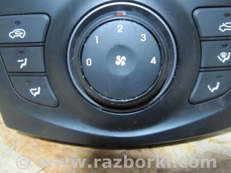 ФОТО блок керування підігрівом для Hyundai Santa Fe DM (12-18) Киев