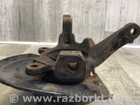 ФОТО поворотний кулак для Mitsubishi Carisma Киев
