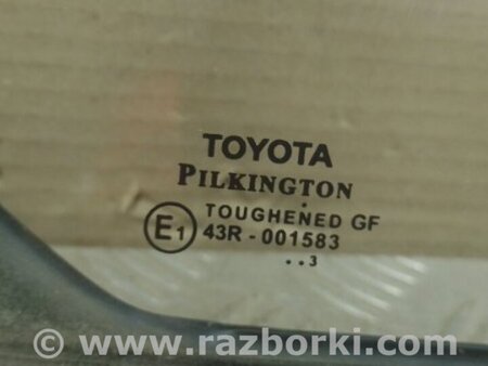 ФОТО Скло дверей для Toyota Avensis T270 (10.2008-12.2012) Киев