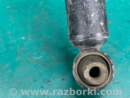 ФОТО Амортизатор для Toyota Corolla E16/E17 (2012-2018) Киев