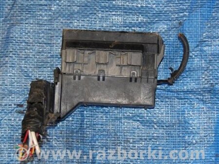 ФОТО Блок запобіжників для Nissan Primera P12 Киев