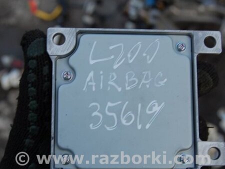 ФОТО Блок керування AIRBAG для Mitsubishi L200 (06-14) Киев
