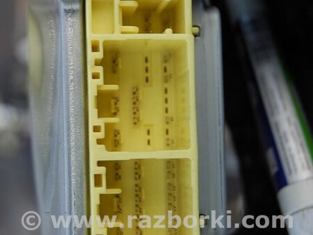 ФОТО Блок керування AIRBAG для Mitsubishi L200 (06-14) Киев