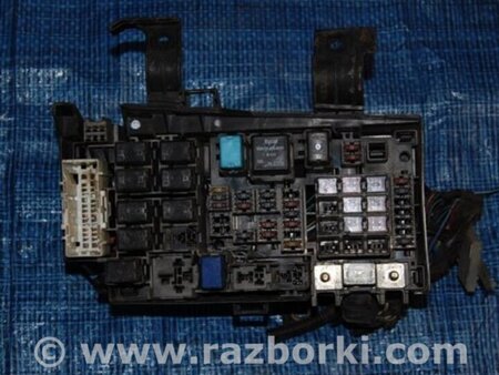 ФОТО Блок запобіжників для Mazda 6 GG/GY (2002-2008) Киев