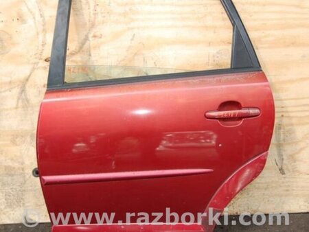 ФОТО Двері для Toyota Matrix Киев