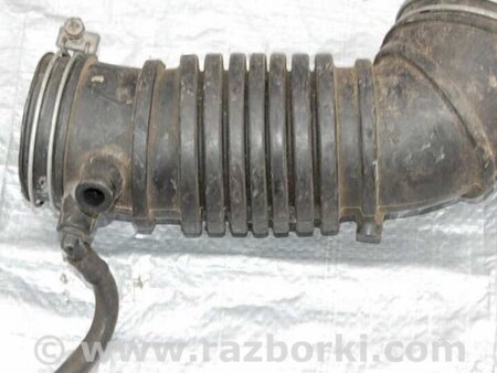 ФОТО Патрубок повітряного фільтра для Mitsubishi Galant (97-03) Киев