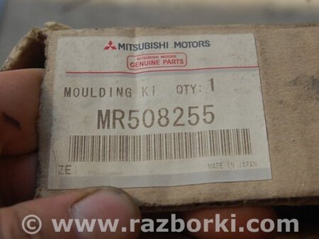 ФОТО Накладка крила (розширювач арки) для Mitsubishi Pajero (99-06) Киев