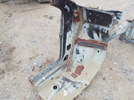 ФОТО Четверть кузова передняя для Toyota Corolla E120 (08.2000-02.2007) Киев