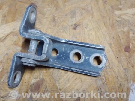 ФОТО Петля двері для Mitsubishi L200 (06-14) Киев