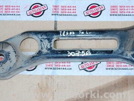 ФОТО Кронштейн передней балки для Nissan Teana J31 Киев