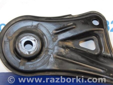 ФОТО Кронштейн передней балки для Lexus ES300/ES330 (01-06) Киев