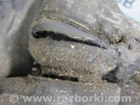 ФОТО поворотний кулак для Toyota Avensis T250 (02.2003-10.2009) Киев