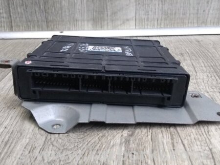 ФОТО Блок керування двигуном для Mitsubishi Pajero (99-06) Киев