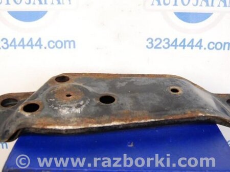 ФОТО Кронштейн крепления КПП для Lexus IS250/350 (06-12) Киев