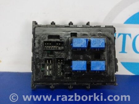 ФОТО Блок запобіжників салону для Nissan Almera (03-09) Киев