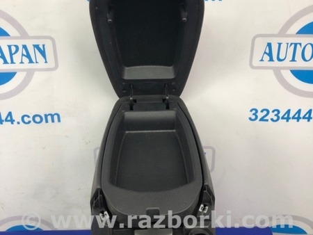 ФОТО Підлокітник для Hyundai Veloster (11-18) Киев