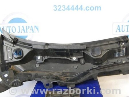 ФОТО Жабо під лобове скло (пластик) для Mazda CX-3 (2014-...) Киев