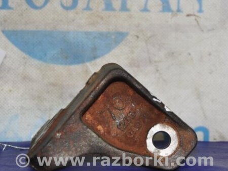 ФОТО Кронштейн крепления КПП для Lexus RX300/330/350/400 (03-09) Киев