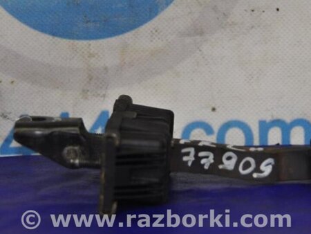 ФОТО Обмежувач дверей для Toyota Avensis T270 (10.2008-12.2012) Киев