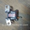 Петля двері Mazda 3 BM (2013-...) (III)