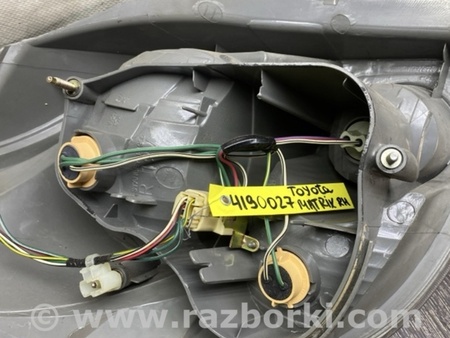 ФОТО Ліхтар зовнішній для Toyota Matrix Киев