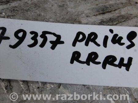 ФОТО Амортизатор кришки багажника для Toyota Prius 30 (09-17) Киев