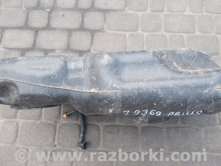 ФОТО Бак паливний металевий для Toyota Prius 30 (09-17) Киев