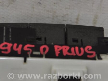 ФОТО Блок кнопок консолі для Toyota Prius 30 (09-17) Киев