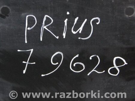 ФОТО Захист двигуна для Toyota Prius 30 (09-17) Киев