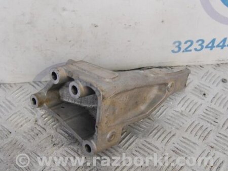 ФОТО Кріплення / кронштейн для Honda Pilot 2 MR-V YF3/4 (2008-2015) Киев