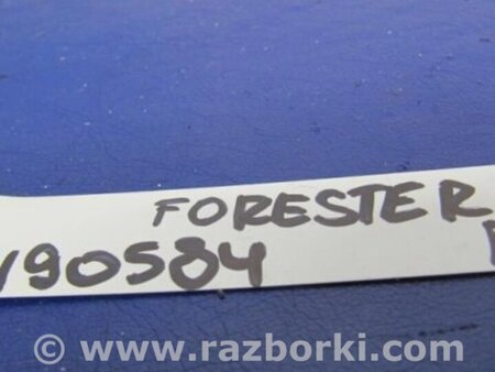 ФОТО Накладка на стойку кузова для Subaru Forester (2013-) Киев