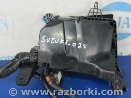 ФОТО Блок запобіжників для Suzuki Kizashi (2009-2014) Киев