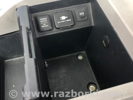 ФОТО Підлокітник для Honda Pilot 2 MR-V YF3/4 (2008-2015) Киев